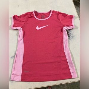 Girl’s Nike Pink Athletic T-Shirt Size Large 14